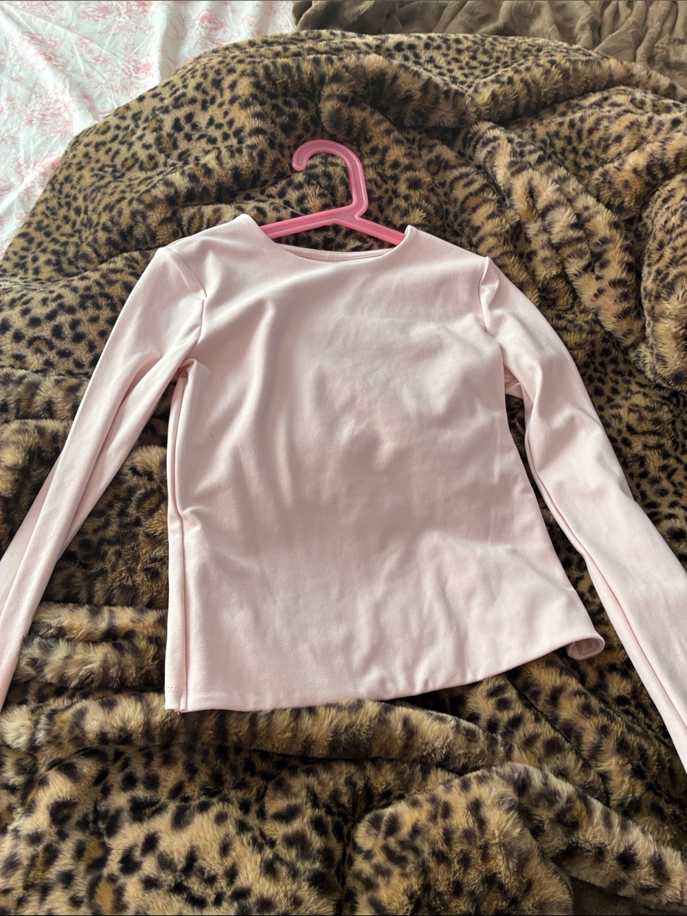 Cat & Jack Light Pink Girls' Long Sleeve Tee